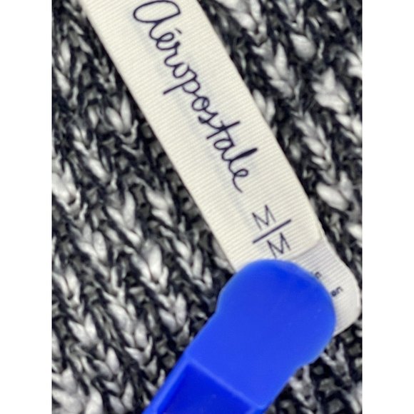 Aeropostale Women's Long Sleeve Gray Drape Front Knit Sweater Size Medium - Picture 7 of 13